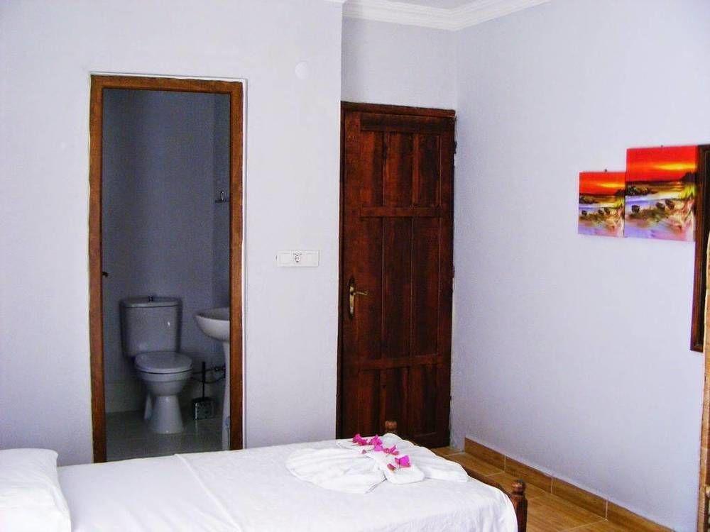Eucalyptus Pension Patara Buitenkant foto
